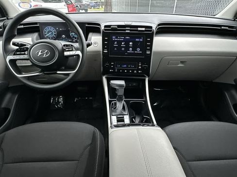 Used 2024 Hyundai Tucson SEL FWD image 24