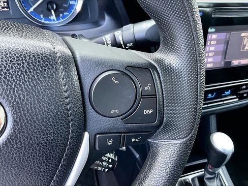 Used 2017 Toyota Corolla LE w/ Carpet Mat Package (TMS) image 22