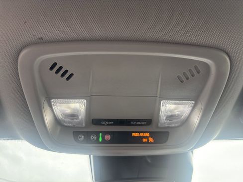 Used 2023 Chevrolet Malibu LT image 21