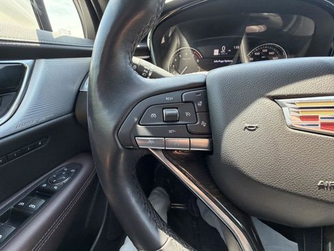 Used 2021 Cadillac XT6 Premium Luxury AWD/4WD image 18