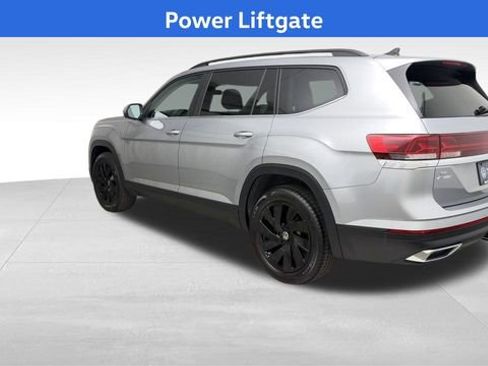 Certified 2025 Volkswagen Atlas SE image 5