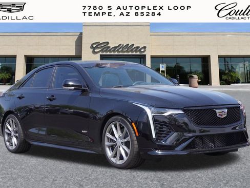 New 2025 Cadillac CT4 V image 1