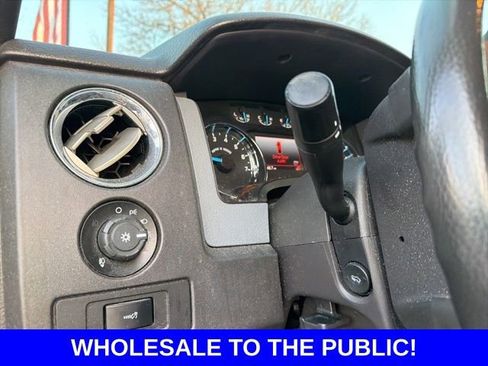 Used 2014 Ford F150 XLT w/ XLT Chrome Package image 17