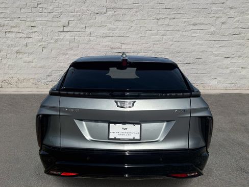 Certified 2025 Cadillac Lyriq Sport RWD image 4