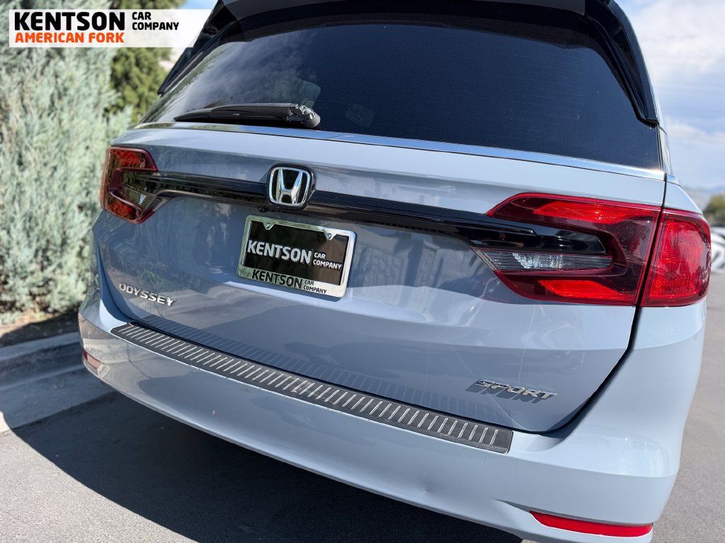 Used 2023 Honda Odyssey Sport image 39