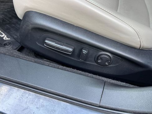 Used 2023 Honda Accord Touring image 27