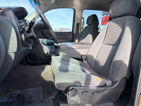 Used 2008 Chevrolet Silverado 1500 LT w/ All Star Edition image 12