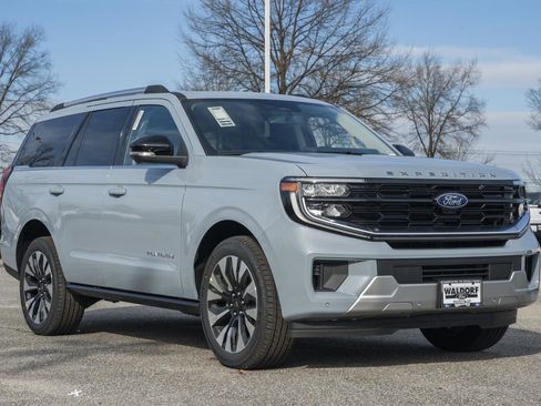 New 2025 Ford Expedition Platinum w/ Driver's Package image 1