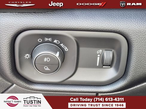 New 2026 RAM 2500 Big Horn AWD/4WD image 23