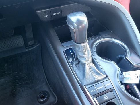 Used 2021 Toyota Camry XSE FWD image 19