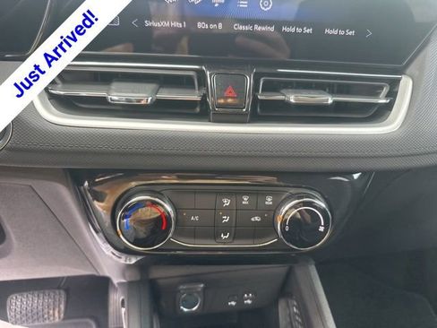 New 2026 Chevrolet TrailBlazer LT FWD image 24