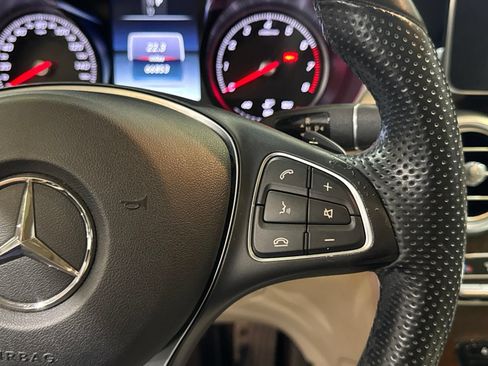 Used 2017 Mercedes-Benz GLC 300 4MATIC image 27