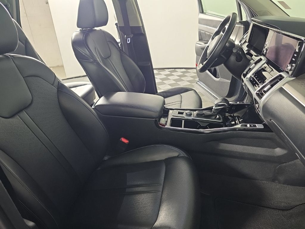 Used 2022 Kia Sorento SX FWD image 41