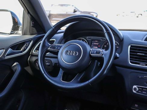 Used 2018 Audi Q3 2.0T Premium Plus w/ Premium Plus Package image 23