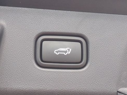 Used 2025 Hyundai Tucson SEL FWD image 15