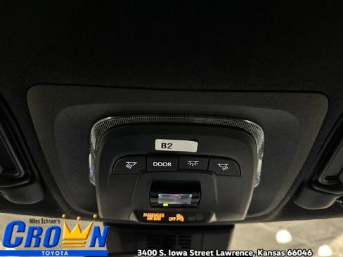 New 2026 Toyota Corolla SE image 34