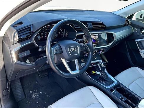 Used 2024 Audi Q3 2.0T Premium w/ Convenience Package image 13