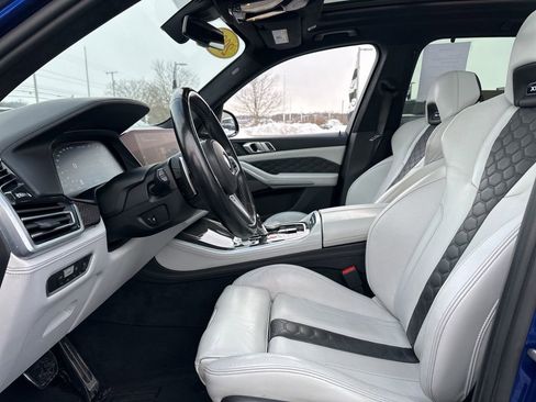 Used 2022 BMW X5 M w/ Executive Package AWD/4WD image 46