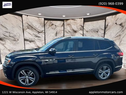 Used 2019 Volkswagen Atlas SEL R-Line AWD/4WD image 5