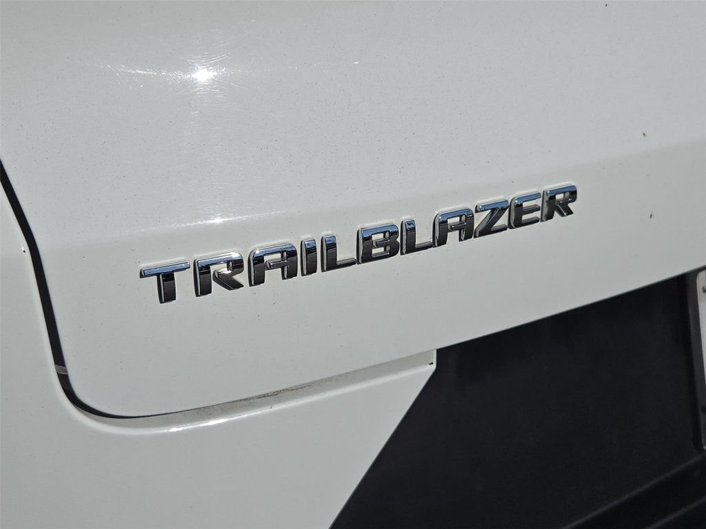 Certified 2023 Chevrolet TrailBlazer ACTIV FWD image 21