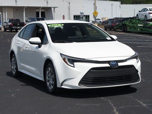 Used 2023 Toyota Corolla LE FWD image 21