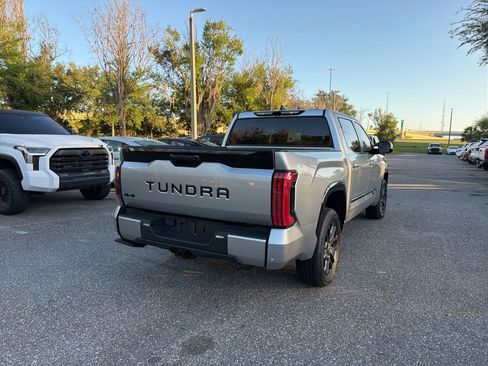 Used 2024 Toyota Tundra Platinum AWD/4WD image 5