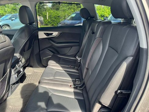 Used 2019 Audi Q7 2.0T Premium Plus AWD/4WD image 28