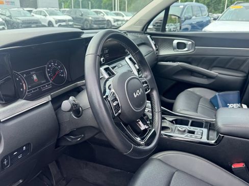 Used 2022 Kia Sorento SX AWD/4WD image 24