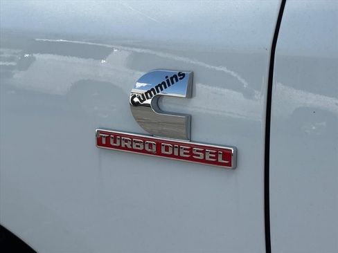 Used 2022 RAM 3500 Big Horn AWD/4WD image 16
