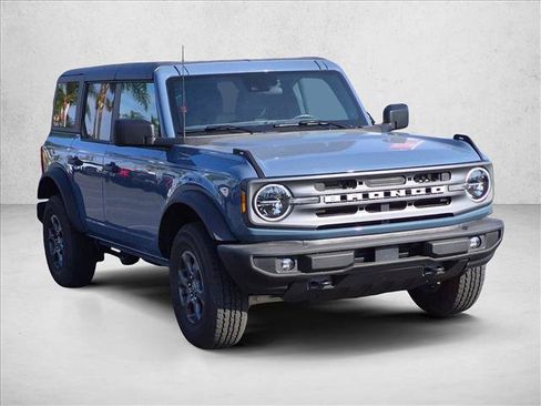 Used 2024 Ford Bronco Big Bend AWD/4WD image 3