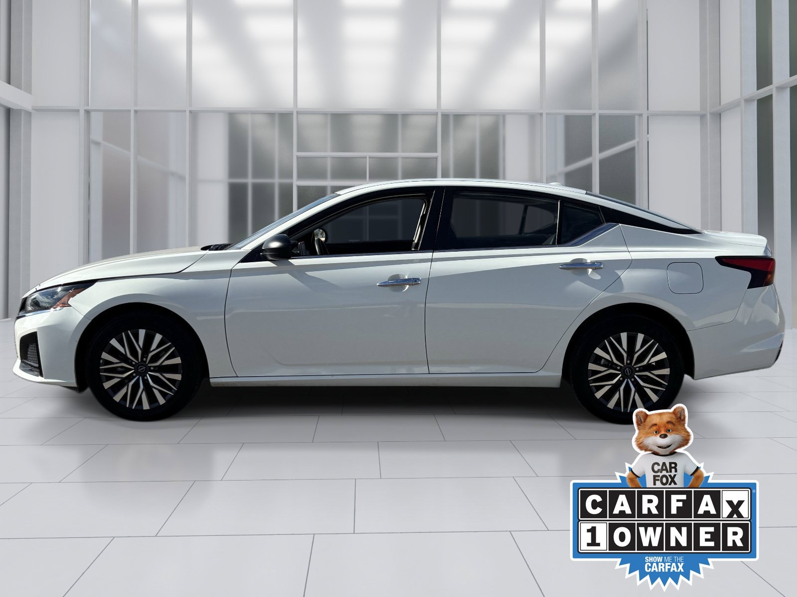 Certified 2025 Nissan Altima 2.5 SV AWD/4WD image 3