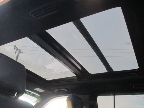 Used 2019 Ford Expedition Max XLT w/ Equipment Group 202A image 14