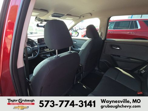 Used 2023 Nissan Rogue SV AWD/4WD image 27