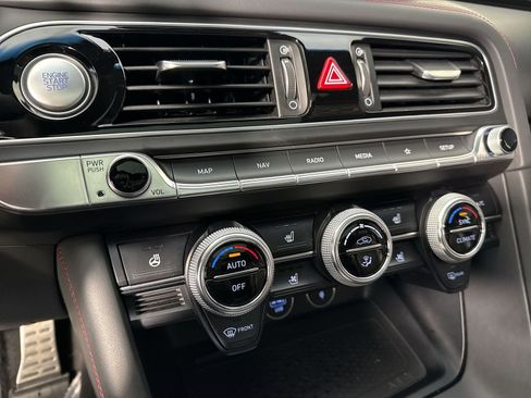 Used 2022 Genesis G70 3.3T w/ Sport Prestige Package image 8