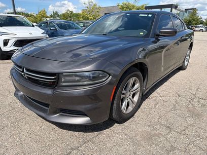 Used 2016 Dodge Charger SE