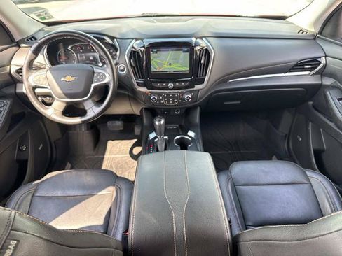 Used 2019 Chevrolet Traverse Premier w/ Driver Confidence II Package FWD image 20