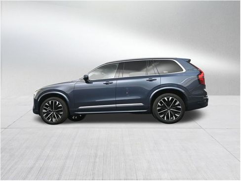New 2026 Volvo XC90 B6 Plus w/ Protection Package Premier AWD/4WD image 22