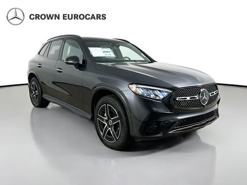 Used 2026 Mercedes-Benz GLC 300 4MATIC image 3