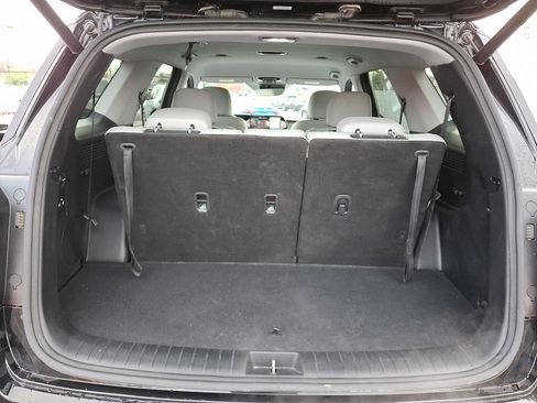 Used 2025 Hyundai Palisade SEL image 17