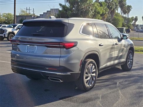 New 2026 Buick Enclave Preferred image 5