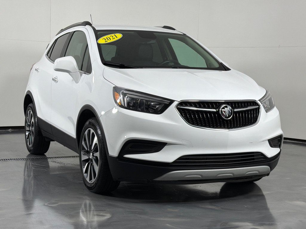 Used 2021 Buick Encore Preferred FWD image 3