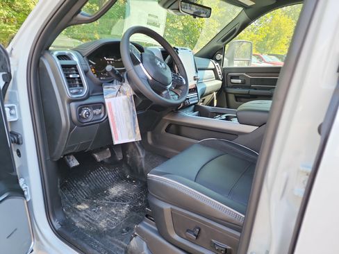 New 2026 RAM 5500 Laramie image 3