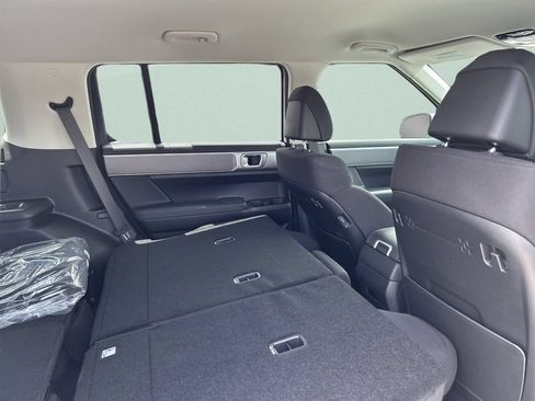 New 2026 Hyundai Santa Fe SE FWD image 22