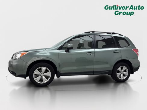 Used 2016 Subaru Forester 2.5i Premium AWD/4WD image 2