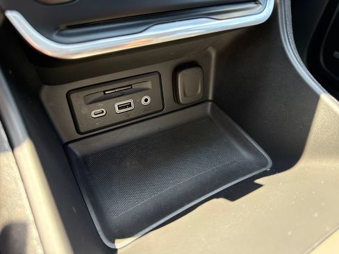 Certified 2020 GMC Terrain Denali w/ Denali Premium Package FWD image 27
