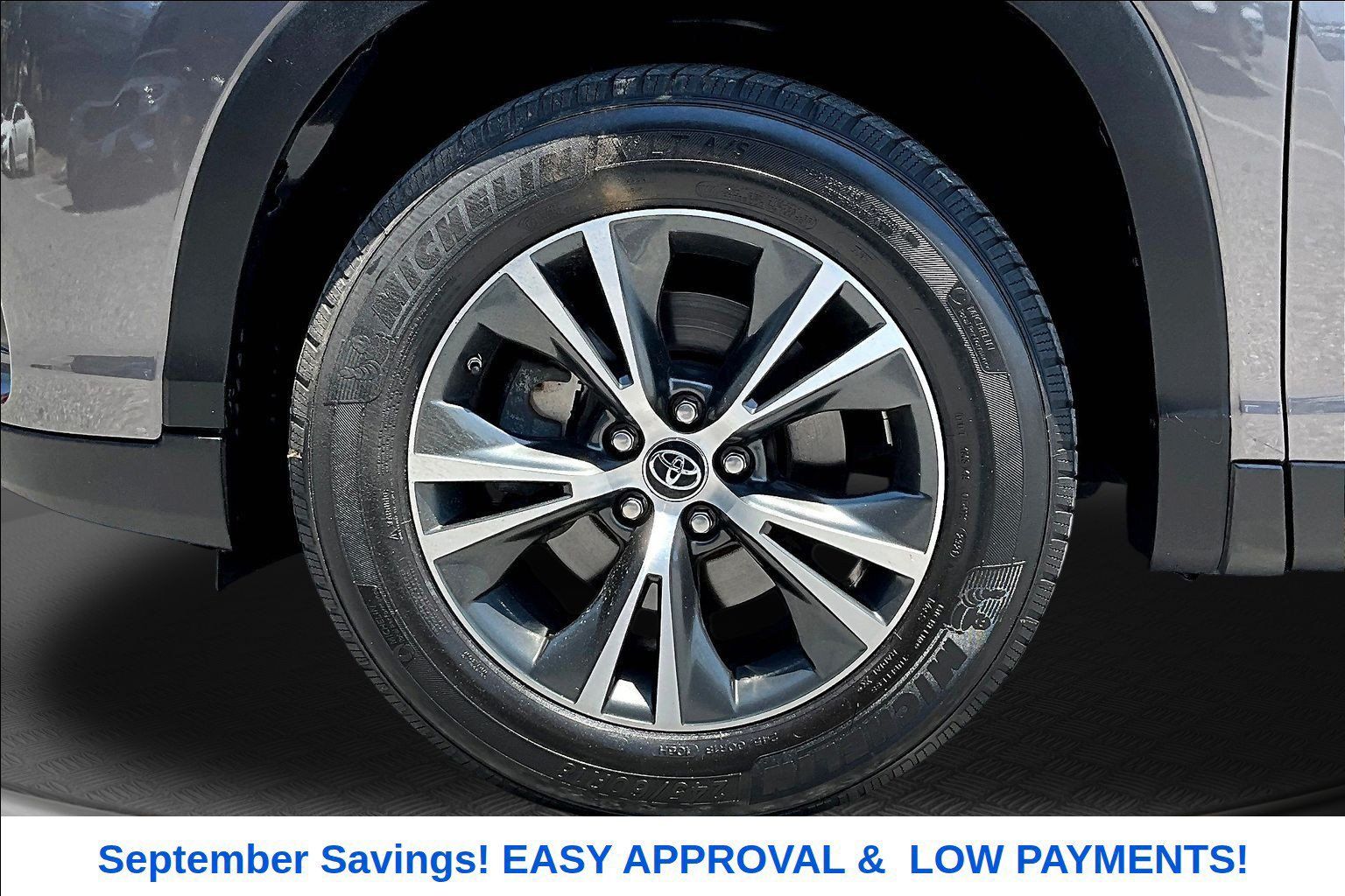 Used 2019 Toyota Highlander LE FWD image 35