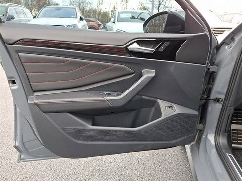 Used 2024 Volkswagen Jetta GLI 40th Anniversary Edition image 12