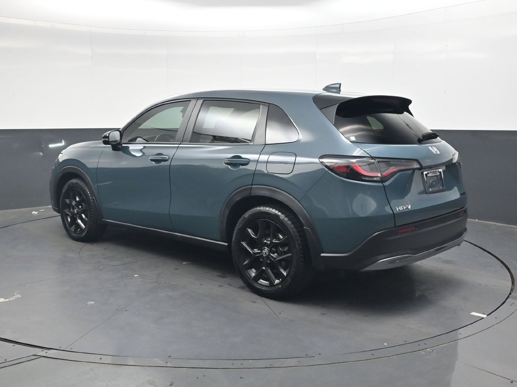 Certified 2025 Honda HR-V Sport image 6