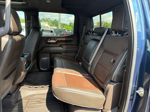 Certified 2023 GMC Sierra 1500 Denali w/ Technology Package AWD/4WD image 14