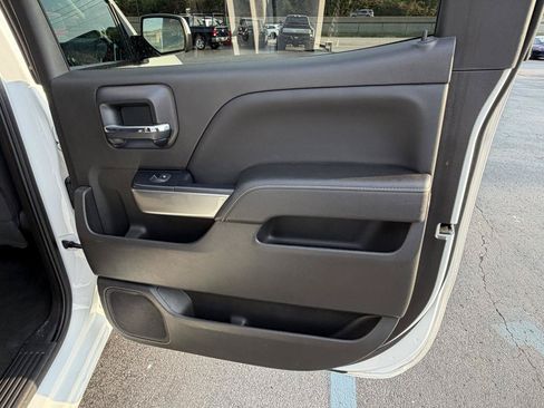 Used 2018 Chevrolet Silverado 1500 LT w/ All Star Edition AWD/4WD image 32